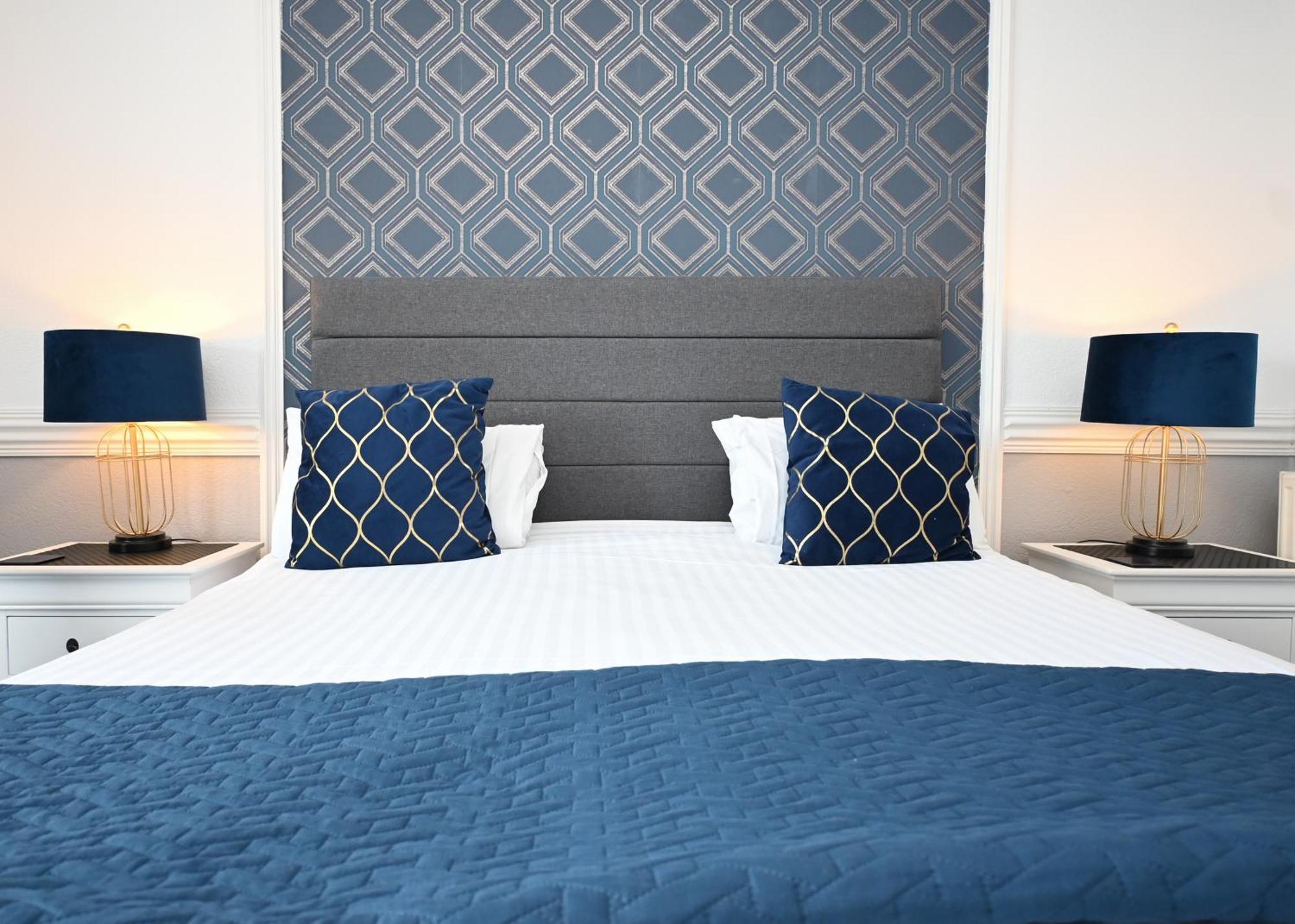 Hotel Mackays à Oban Extérieur photo